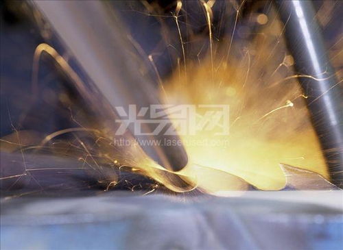 神奇的激光切割機(jī)可用于塑膠加工